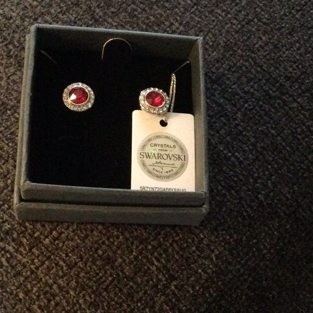 Nic & Syd SWAROVSKI Crystals Red And Silver Earrings.